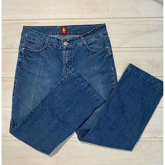 Sasson Medium Wash Relax Fit Bootcut Jeans - Picture 1 of 7